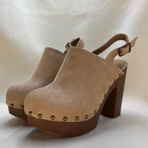 Tru Fox Platform Clog 8.5